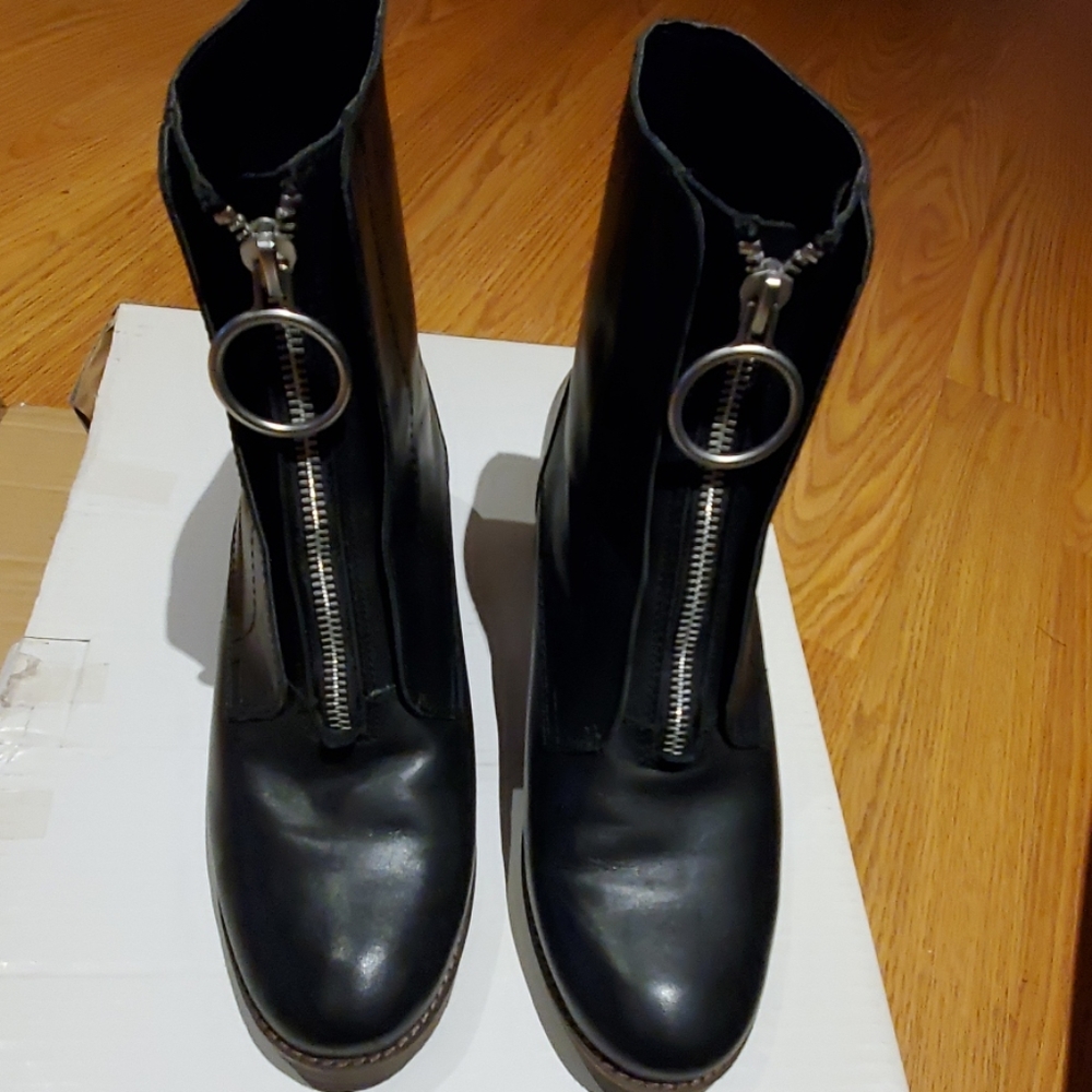Lucky Brand Boots